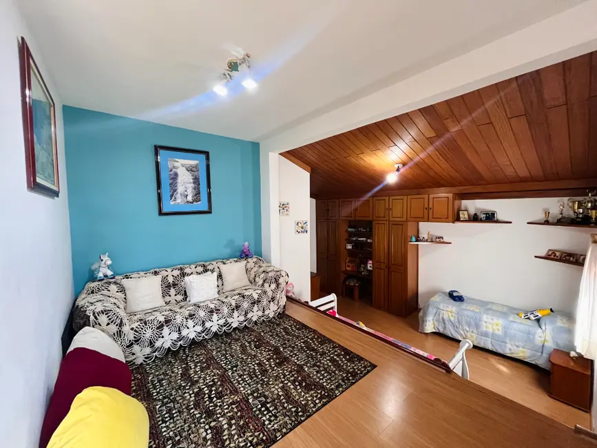 Foto 3 de Sobrado com 4 quartos à venda, 240m2 em Jabaquara, São Paulo - SP