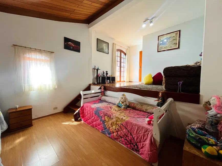 Foto 5 de Sobrado com 4 quartos à venda, 240m2 em Jabaquara, São Paulo - SP