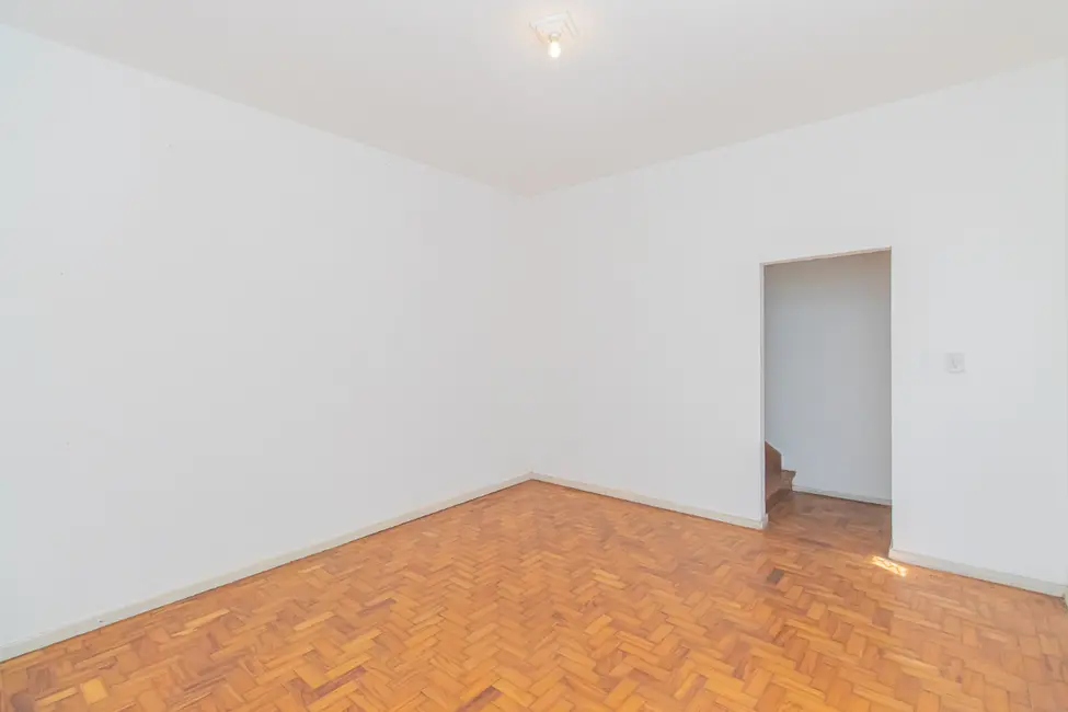 Foto 2 de Casa com 4 quartos à venda, 188m2 em Vila Monumento, São Paulo - SP