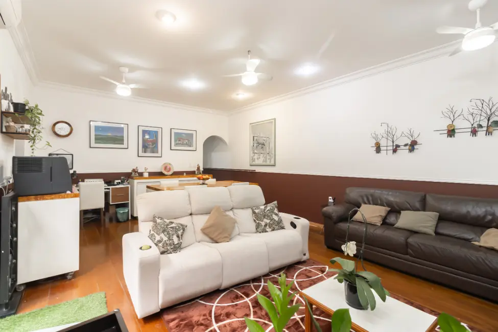 Foto 6 de Casa com 2 quartos à venda, 149m2 em Vila Vitório Mazzei, São Paulo - SP