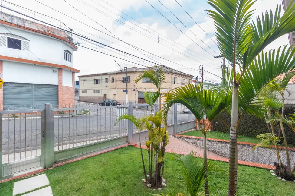 Casa com 3 quartos à venda, 250m2 em São Paulo - SP - imagem 3 Foto 3 de Casa com 3 quartos à venda, 250m2 em São Paulo - SP