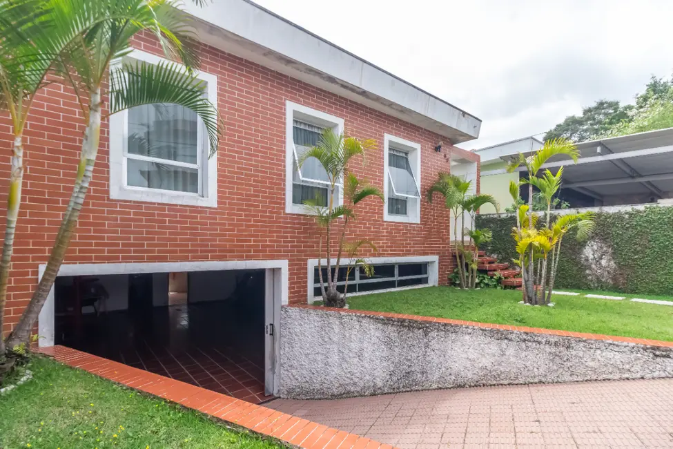 Casa com 3 quartos à venda, 250m2 em São Paulo - SP - imagem 2 Foto 2 de Casa com 3 quartos à venda, 250m2 em São Paulo - SP