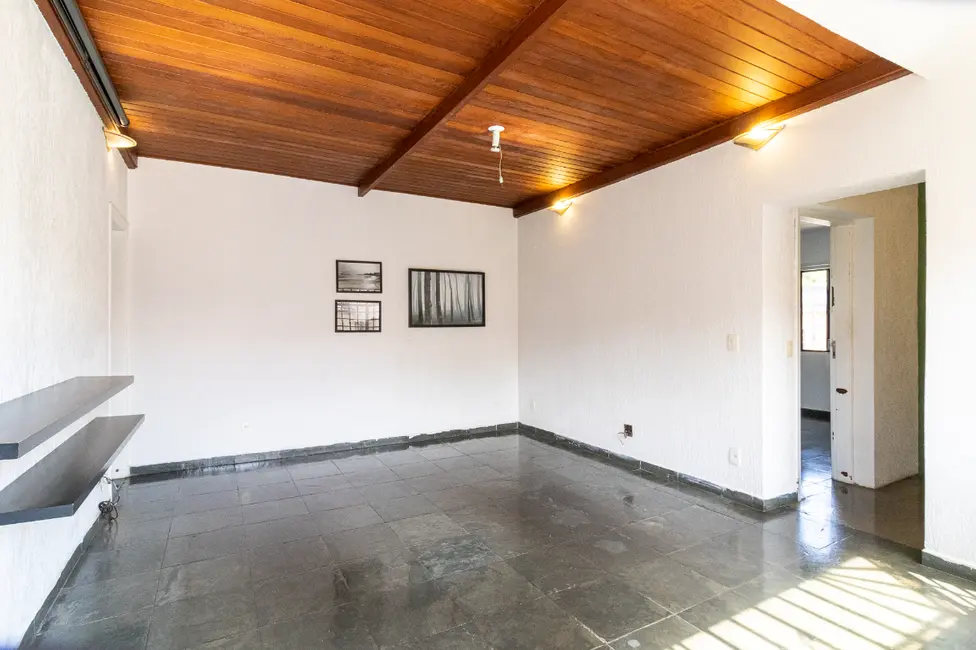 Foto 3 de Casa com 2 quartos à venda, 120m2 em Vila Romana, São Paulo - SP