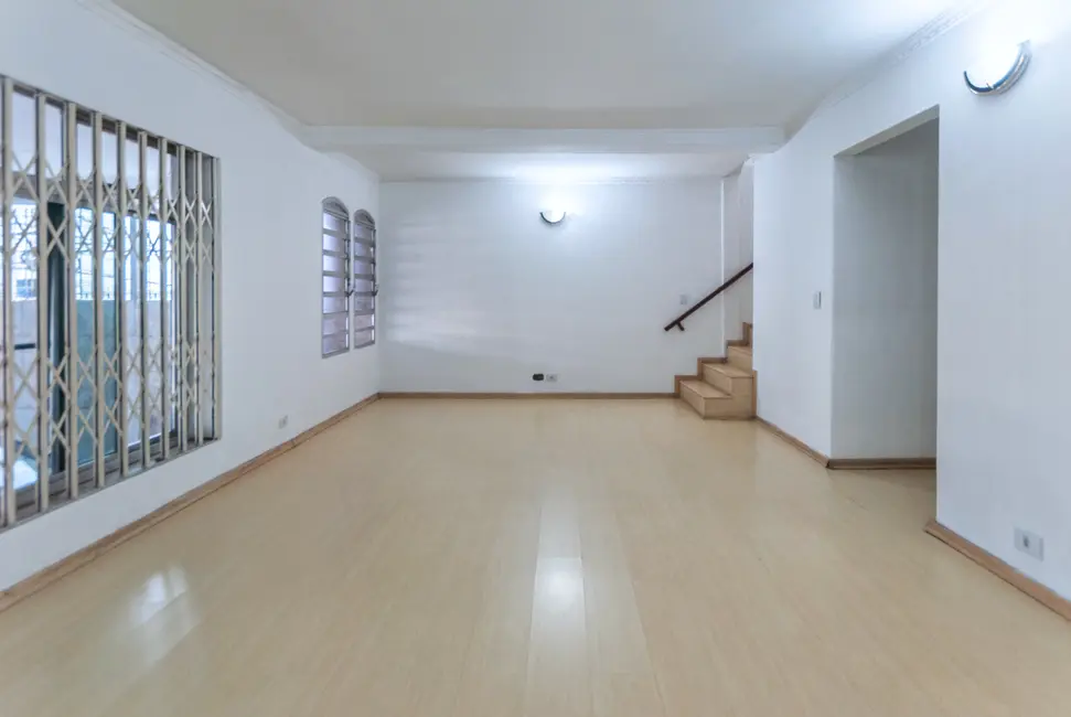 Casa com 3 quartos à venda, 309m2 em Jardim Maristela, São Paulo - SP - imagem 2 Foto 2 de Casa com 3 quartos à venda, 309m2 em Jardim Maristela, São Paulo - SP