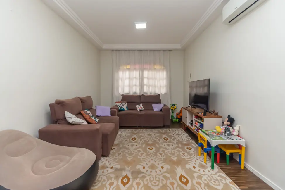 Foto 3 de Casa com 3 quartos à venda, 222m2 em Parque São Domingos, São Paulo - SP