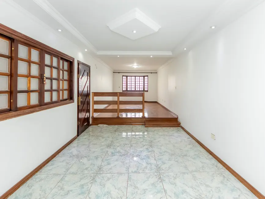 Foto 3 de Sobrado com 3 quartos à venda, 285m2 em Parque São Domingos, São Paulo - SP