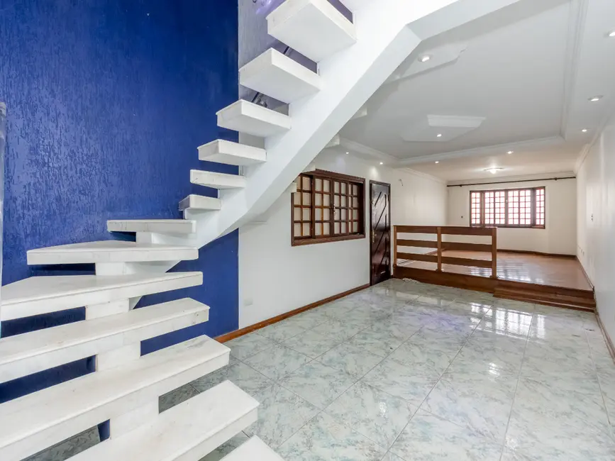 Foto 1 de Sobrado com 3 quartos à venda, 285m2 em Parque São Domingos, São Paulo - SP