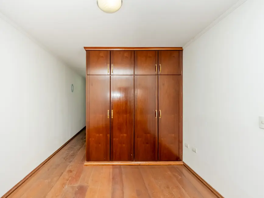 Foto 9 de Sobrado com 3 quartos à venda, 285m2 em Parque São Domingos, São Paulo - SP