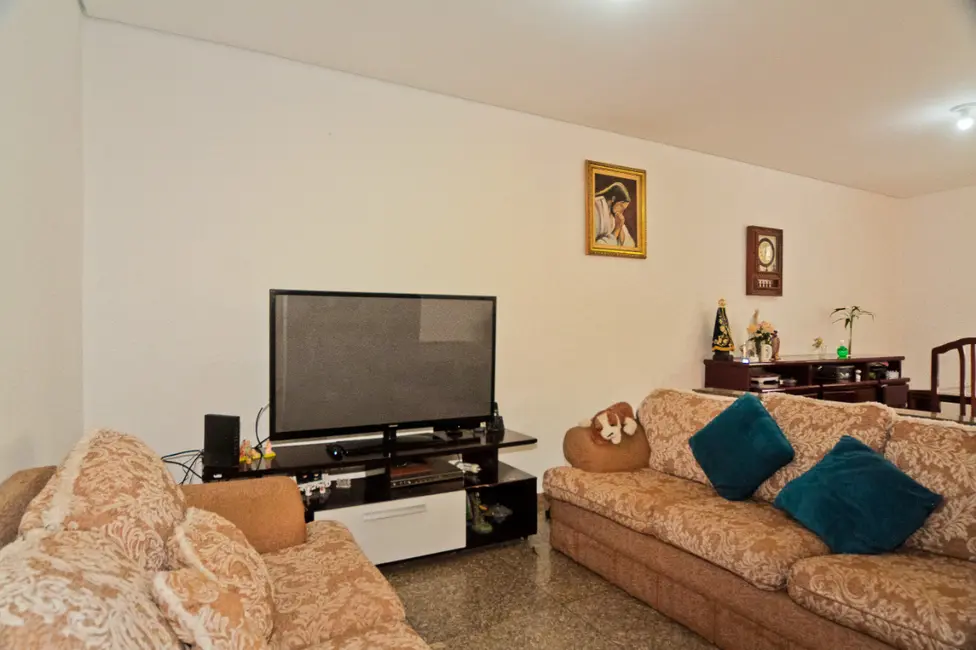 Foto 4 de Sobrado com 4 quartos à venda, 310m2 em Parque São Domingos, São Paulo - SP