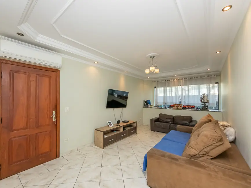 Foto 2 de Casa com 3 quartos à venda, 216m2 em Parque São Domingos, São Paulo - SP