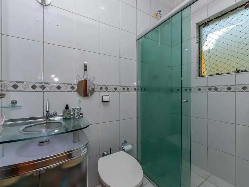 Foto 9 de Casa com 3 quartos à venda, 216m2 em Parque São Domingos, São Paulo - SP