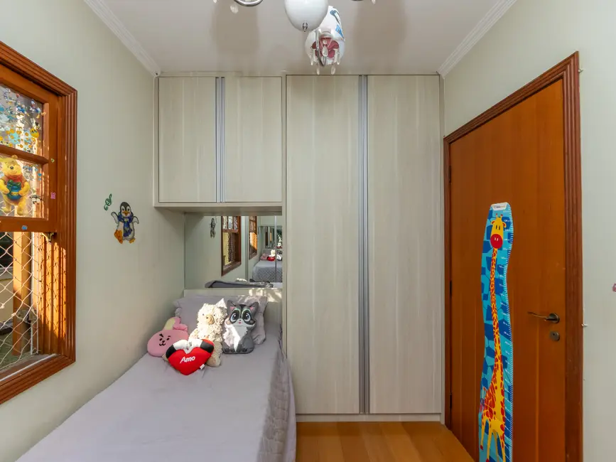 Foto 8 de Casa com 3 quartos à venda, 216m2 em Parque São Domingos, São Paulo - SP