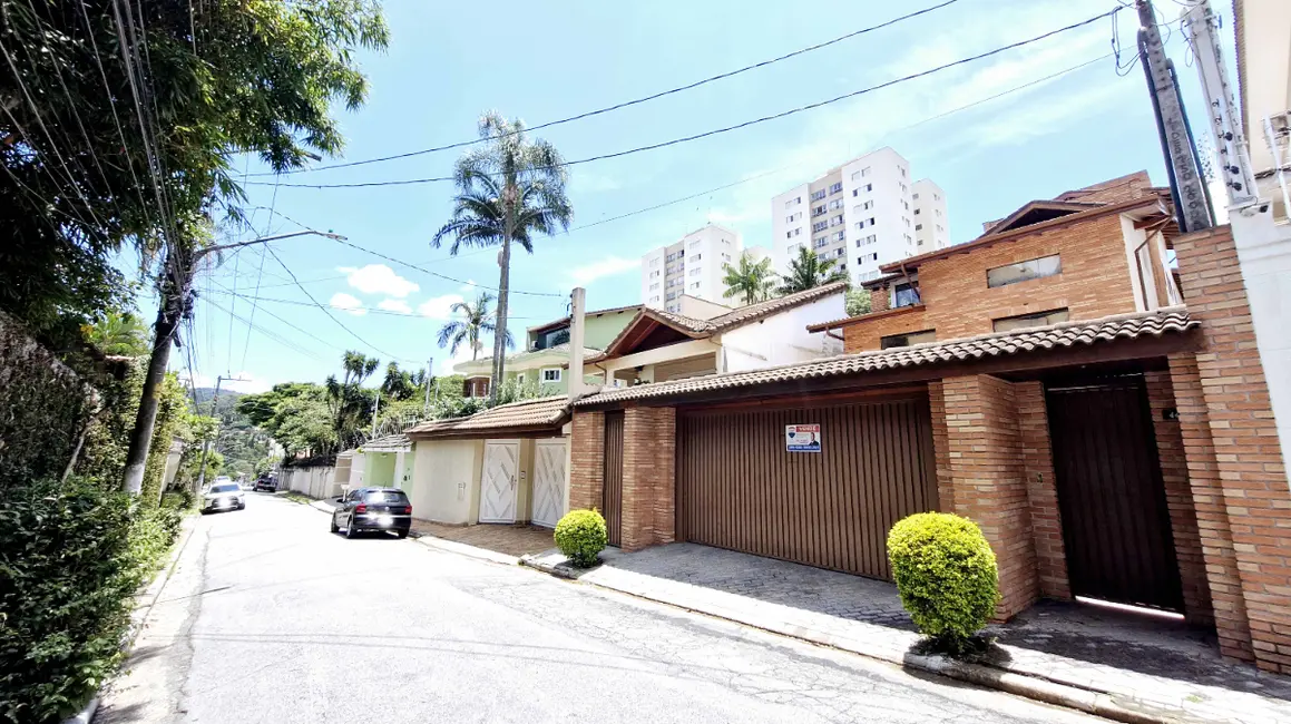 Casa com 4 quartos à venda, 473m2 em Tremembé, São Paulo - SP - imagem 6 Foto 6 de Casa com 4 quartos à venda, 473m2 em Tremembé, São Paulo - SP