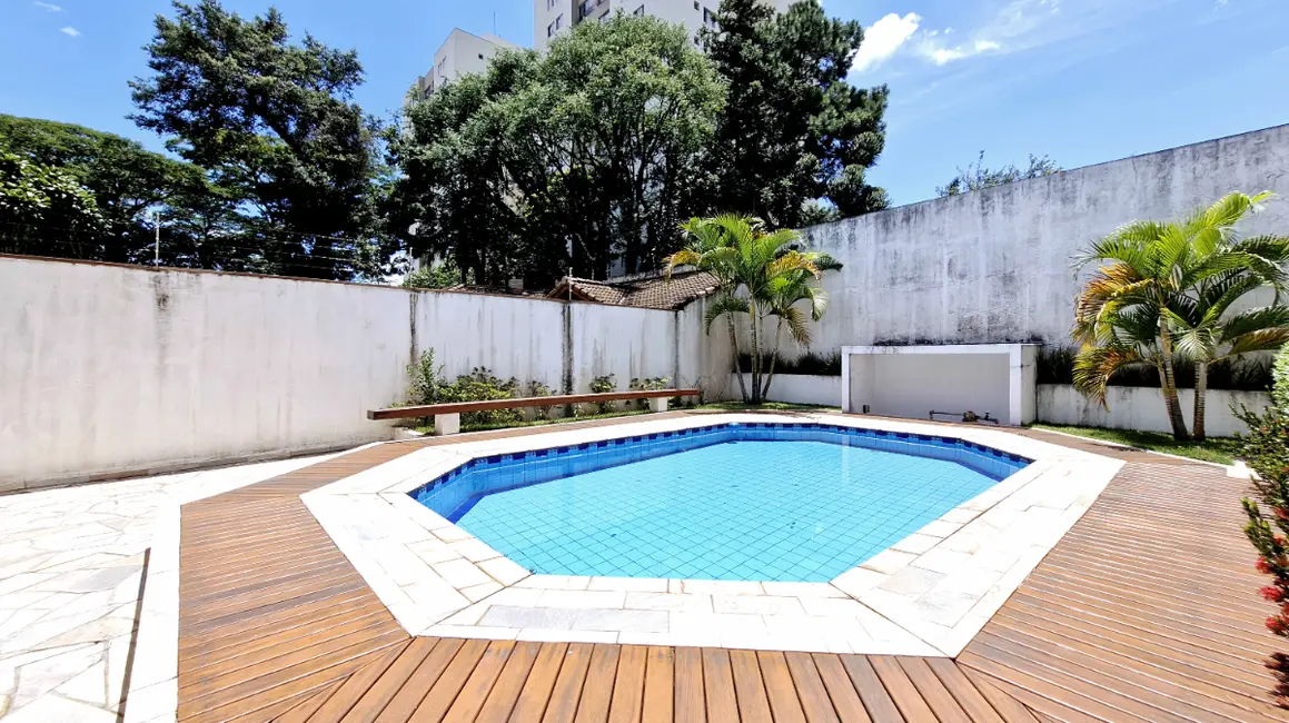 Casa com 4 quartos à venda, 473m2 em Tremembé, São Paulo - SP - imagem 1 Foto 1 de Casa com 4 quartos à venda, 473m2 em Tremembé, São Paulo - SP
