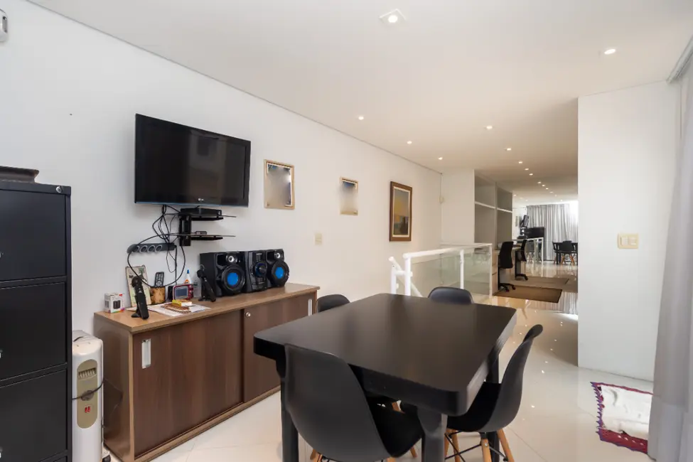 Foto 7 de Casa com 4 quartos à venda, 210m2 em Parque São Domingos, São Paulo - SP