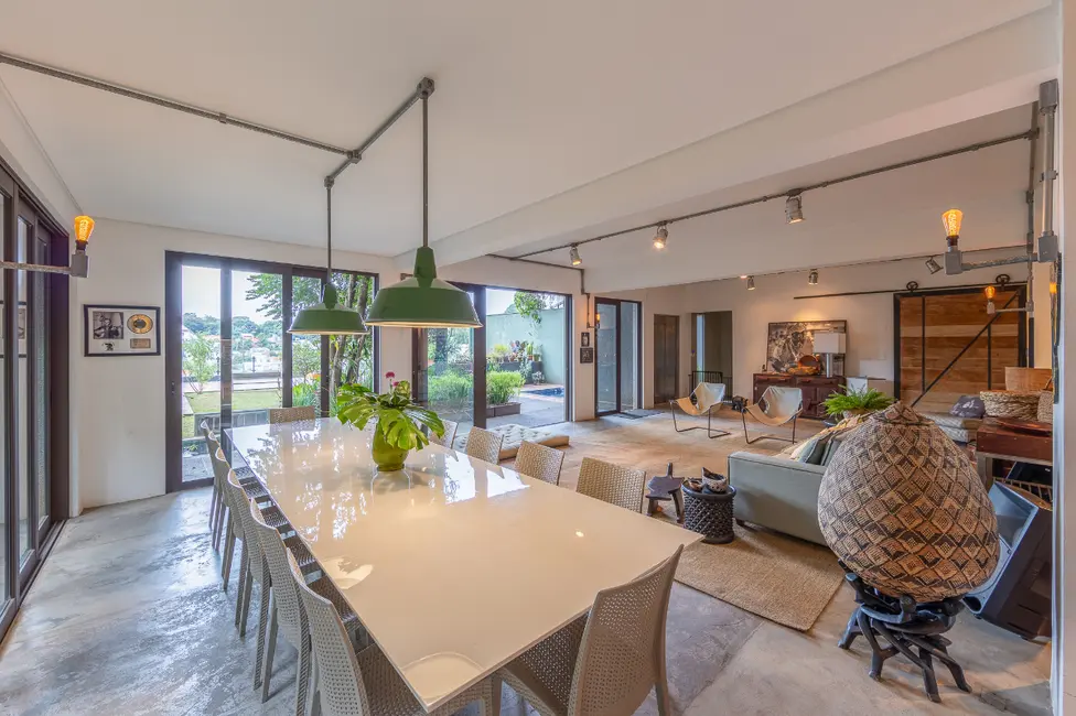 Casa com 4 quartos à venda, 598m2 em Sumaré, São Paulo - SP - imagem 4 Foto 4 de Casa com 4 quartos à venda, 598m2 em Sumaré, São Paulo - SP