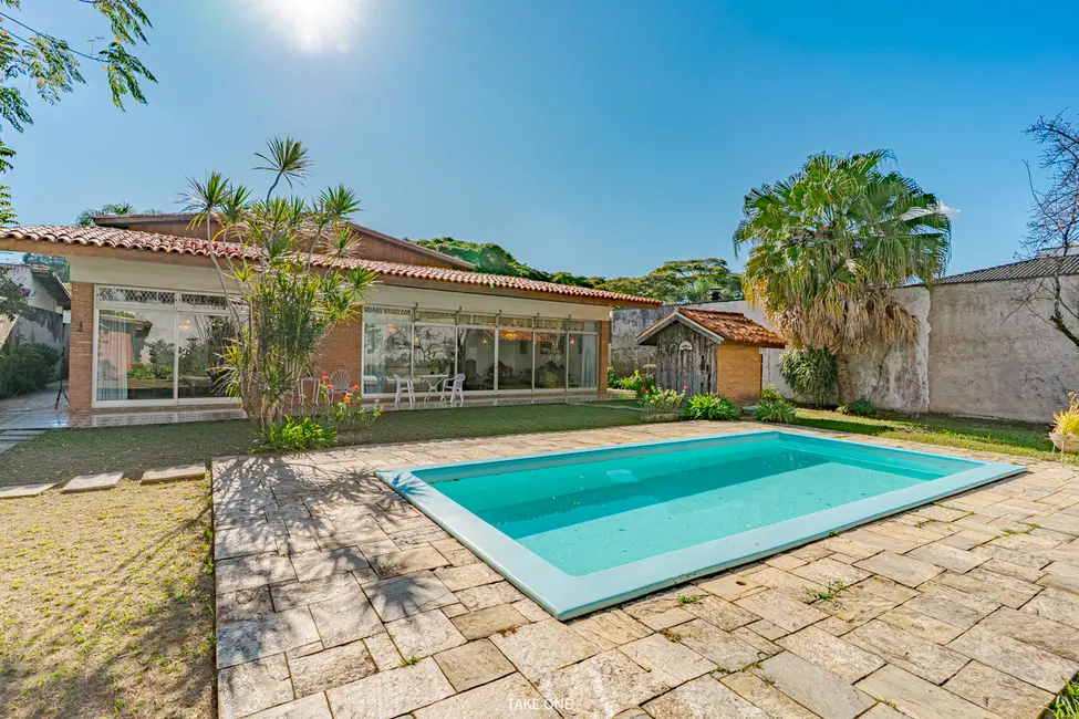 Foto 2 de Casa com 3 quartos à venda, 589m2 em São Paulo - SP