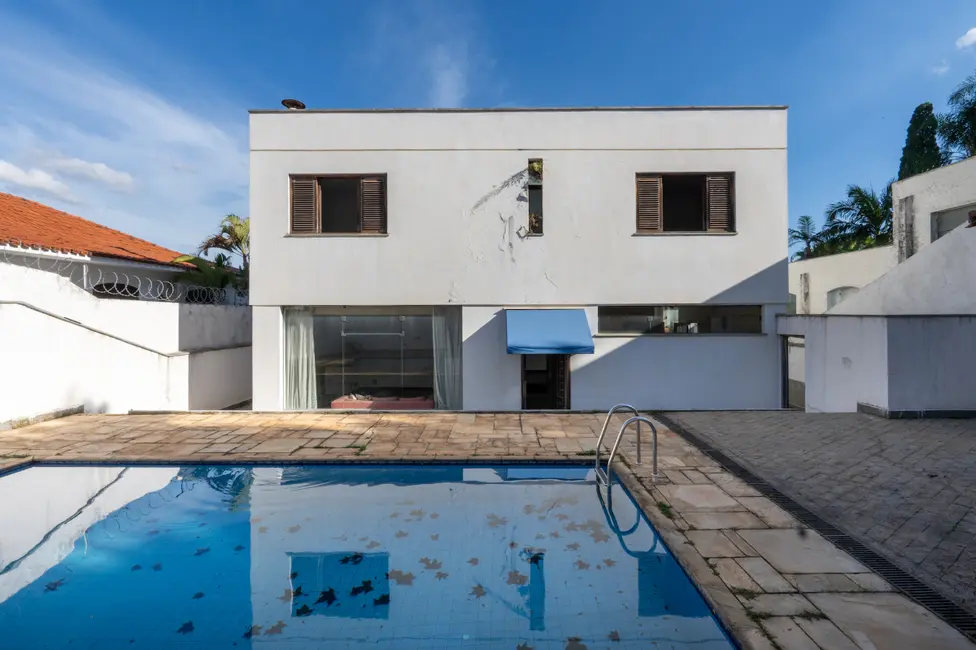 Foto 4 de Casa com 4 quartos para alugar, 375m2 em Vila Tramontano, São Paulo - SP