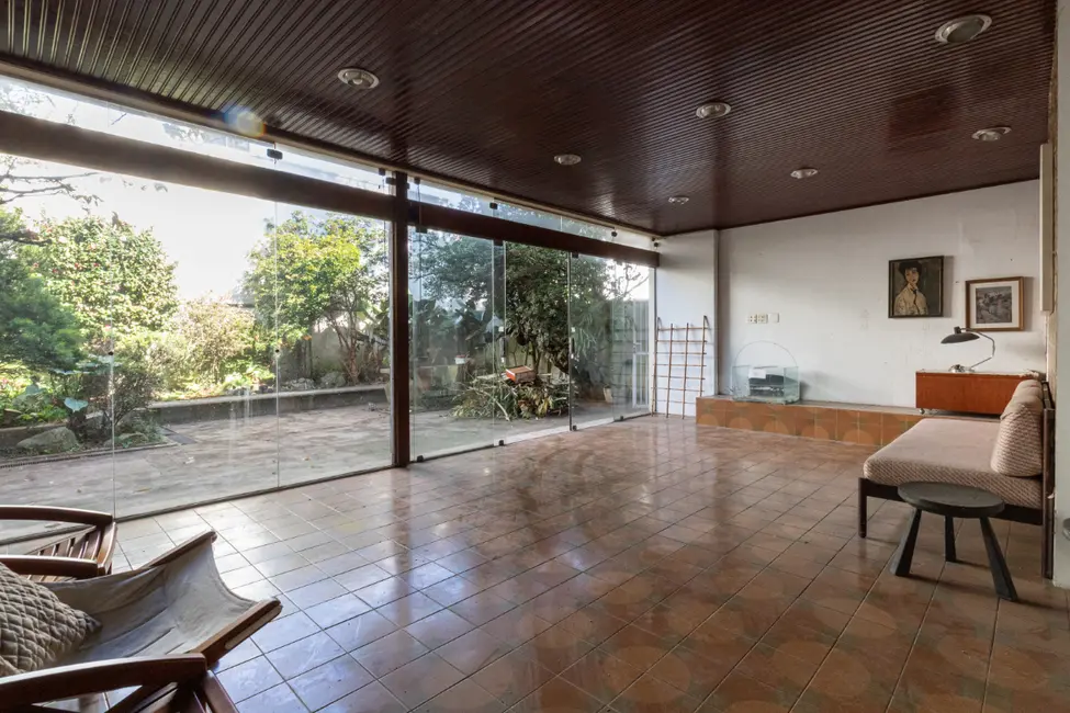 Foto 2 de Sobrado com 5 quartos à venda, 209m2 em Moema, São Paulo - SP