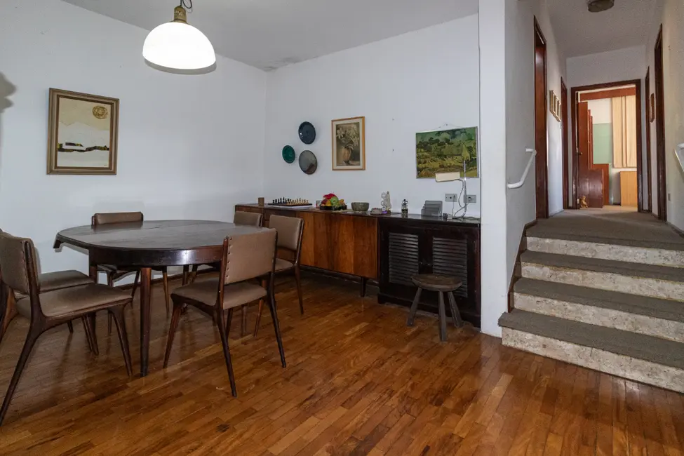 Foto 8 de Sobrado com 5 quartos à venda, 209m2 em Moema, São Paulo - SP