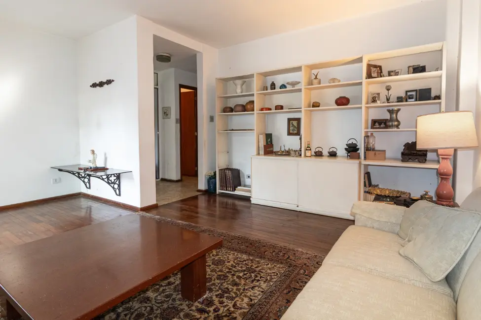 Foto 3 de Sobrado com 5 quartos à venda, 209m2 em Moema, São Paulo - SP