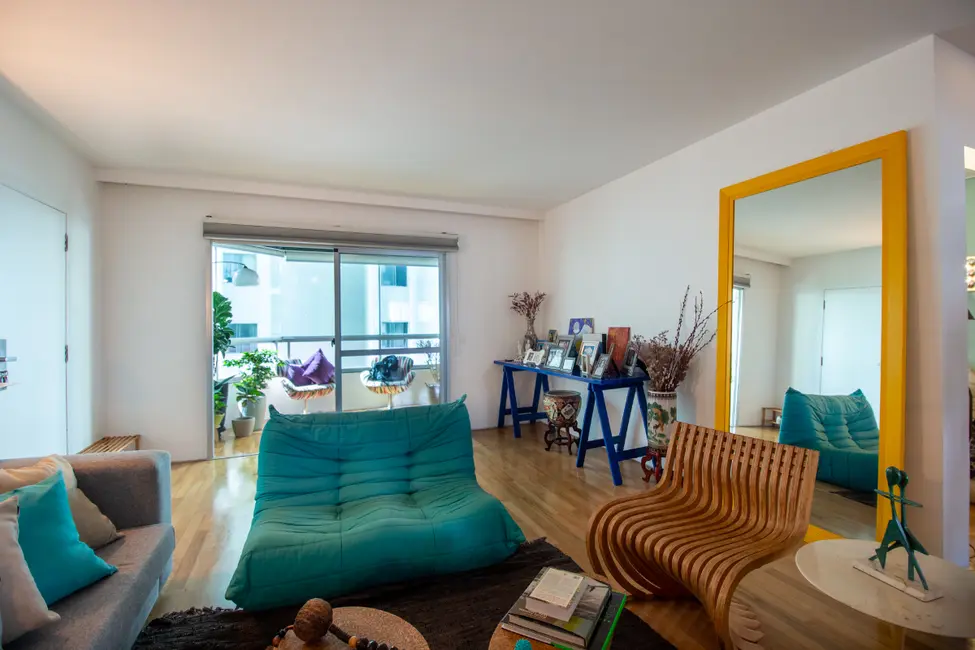 Foto 4 de Apartamento com 3 quartos à venda, 192m2 em Campo Belo, São Paulo - SP