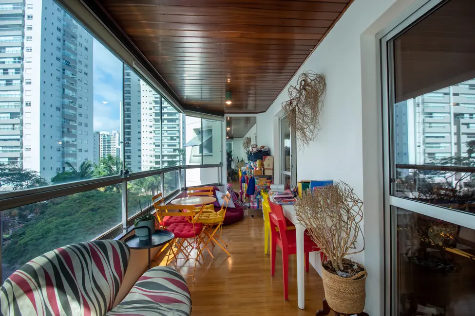 Foto 7 de Apartamento com 3 quartos à venda, 192m2 em Campo Belo, São Paulo - SP