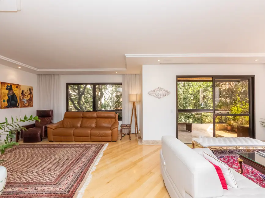 Foto 9 de Apartamento com 4 quartos para alugar, 272m2 em Campo Belo, São Paulo - SP
