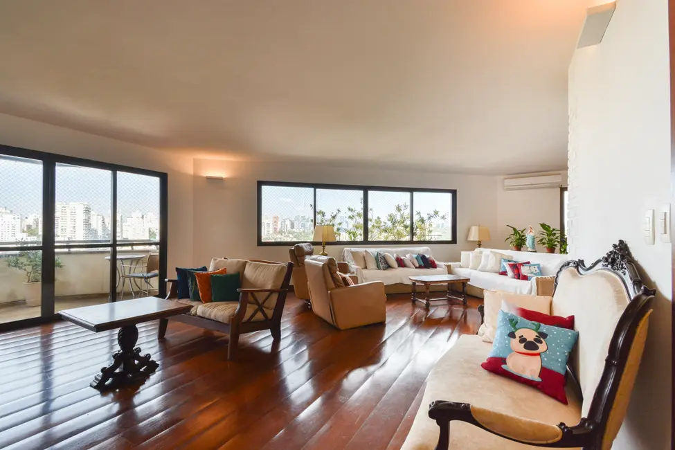 Foto 1 de Apartamento com 4 quartos à venda em Pacaembu, São Paulo - SP