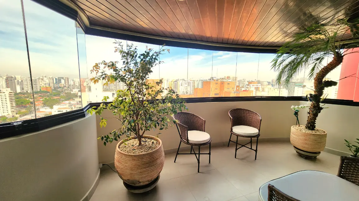 Foto 6 de Apartamento com 4 quartos à venda, 198m2 em Moema, São Paulo - SP