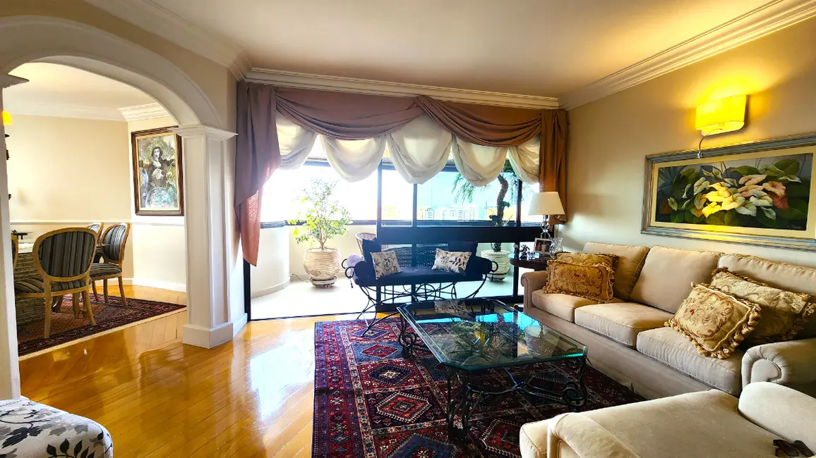 Foto 5 de Apartamento com 4 quartos à venda, 198m2 em Moema, São Paulo - SP