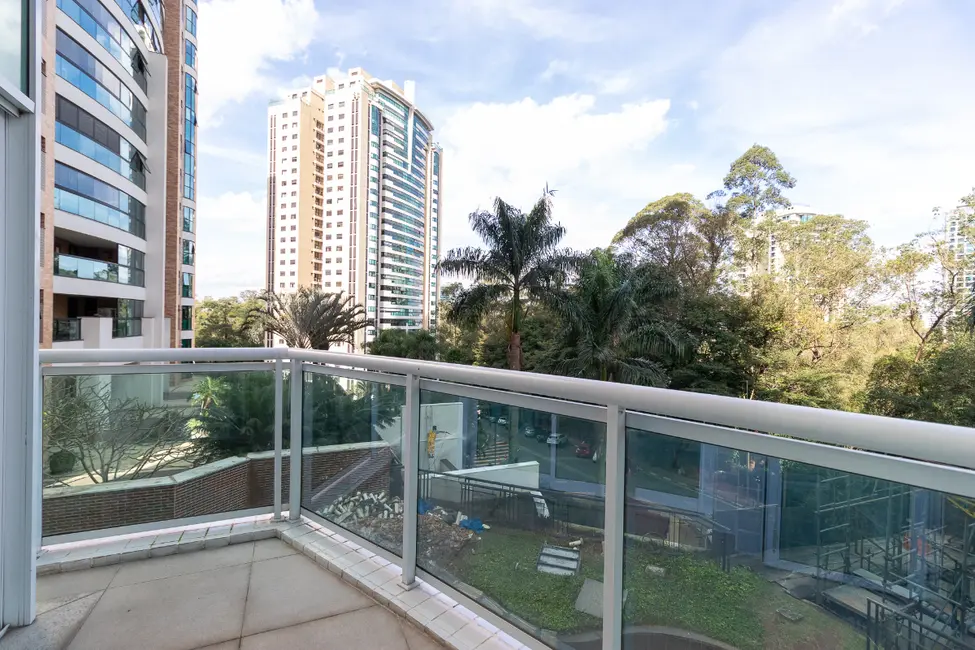 Foto 7 de Apartamento com 4 quartos à venda, 211m2 em São Paulo - SP