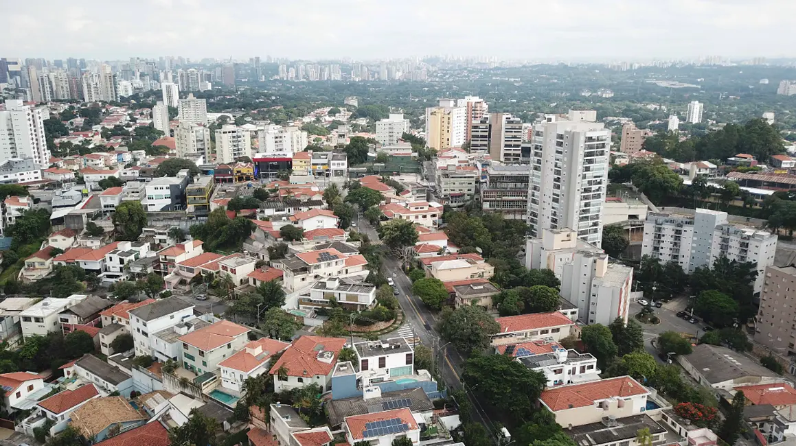 Foto 4 de Sobrado com 4 quartos à venda, 300m2 em Vila Ipojuca, São Paulo - SP