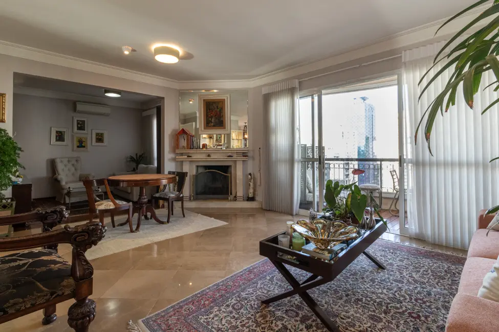 Foto 3 de Apartamento com 2 quartos à venda, 165m2 em Moema, São Paulo - SP