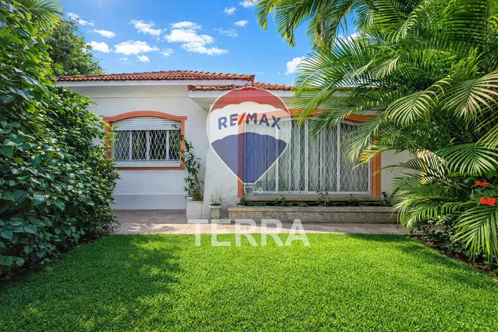 Foto 3 de Casa com 4 quartos à venda, 350m2 em Campo Belo, São Paulo - SP