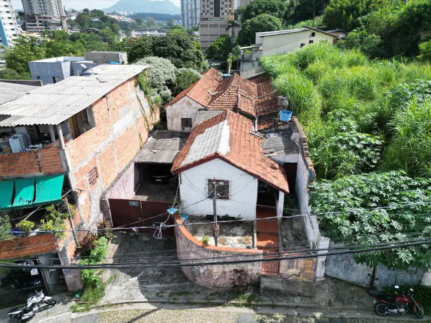 Foto 5 de Terreno / Lote à venda em Vila Pereira Barreto, São Paulo - SP