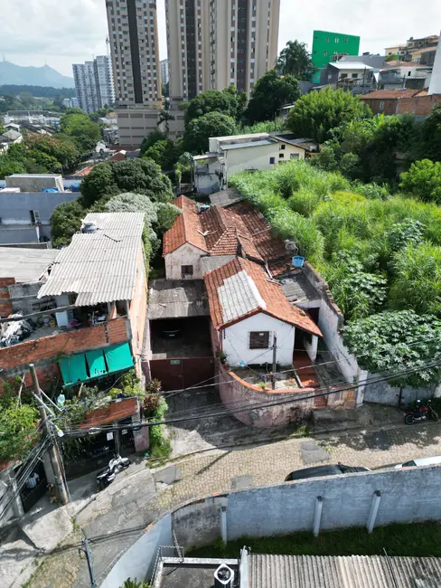 Foto 4 de Terreno / Lote à venda em Vila Pereira Barreto, São Paulo - SP