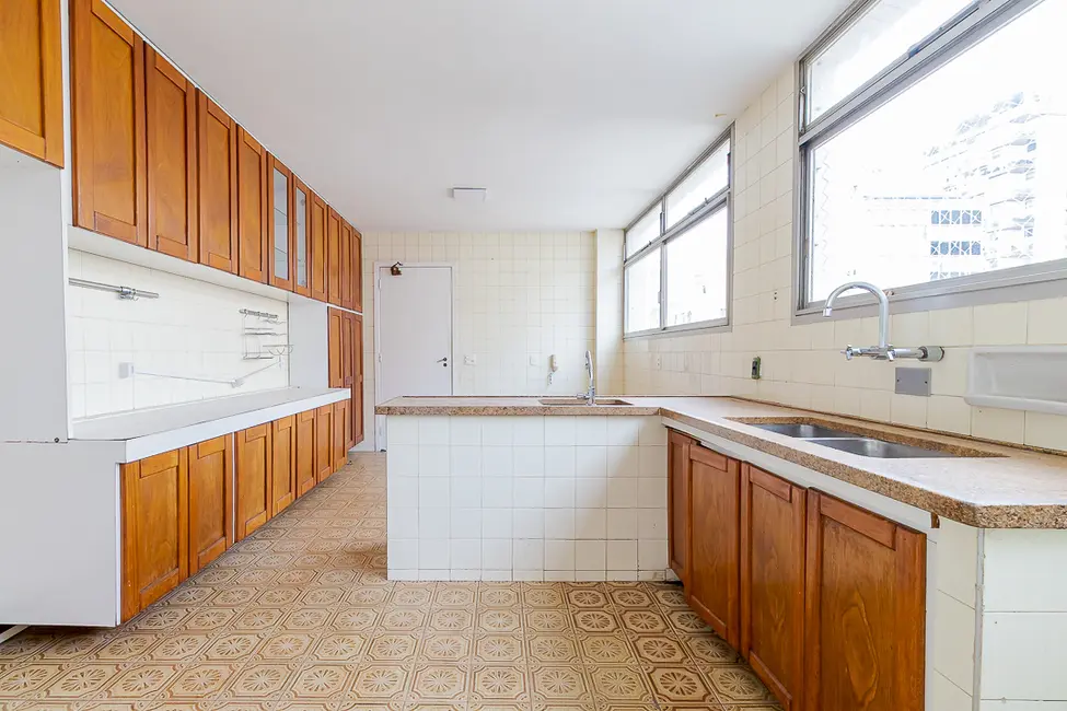 Apartamento com 4 quartos à venda, 233m2 em Santa Cecília, São Paulo - SP - imagem 9 Foto 9 de Apartamento com 4 quartos à venda, 233m2 em Santa Cecília, São Paulo - SP