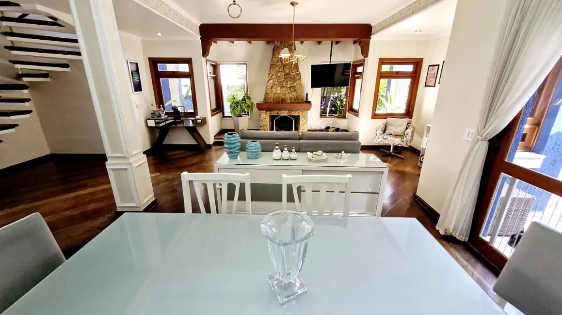 Foto 9 de Casa de Condomínio com 3 quartos para alugar, 310m2 em Tremembé, São Paulo - SP