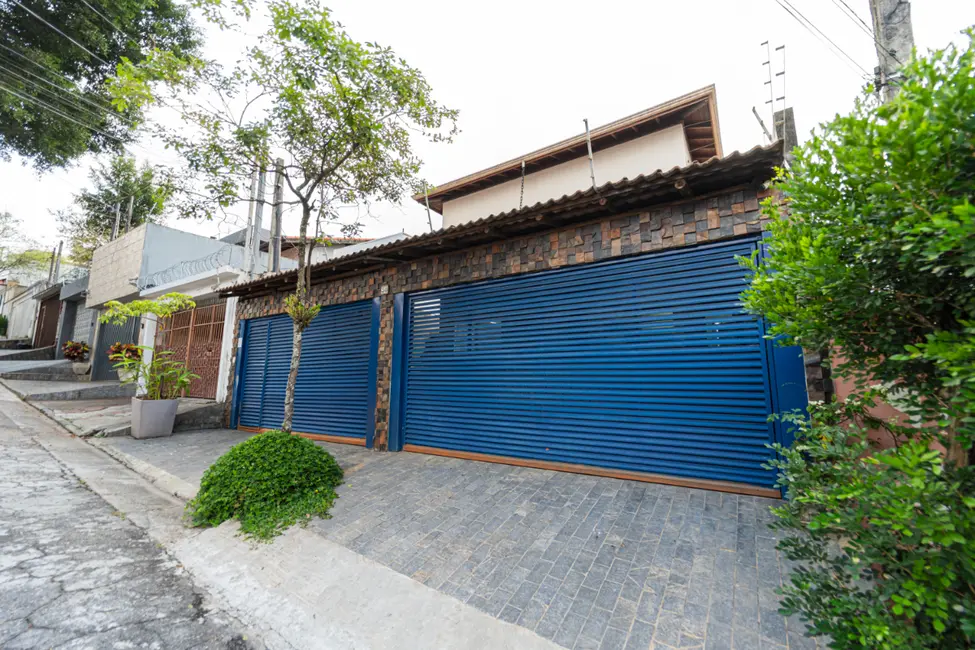 Casa com 4 quartos à venda, 326m2 em Planalto Paulista, São Paulo - SP - imagem 1 Foto 1 de Casa com 4 quartos à venda, 326m2 em Planalto Paulista, São Paulo - SP