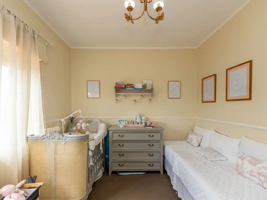 Foto 4 de Casa com 3 quartos à venda, 379m2 em Pacaembu, São Paulo - SP