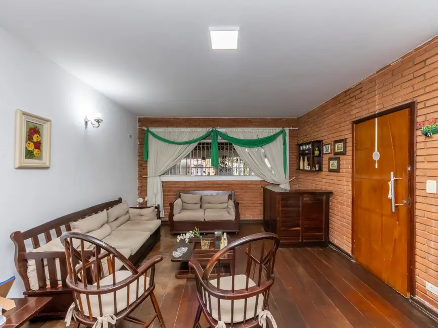 Foto 9 de Casa de Vila com 5 quartos à venda, 230m2 em Vila Marari, São Paulo - SP
