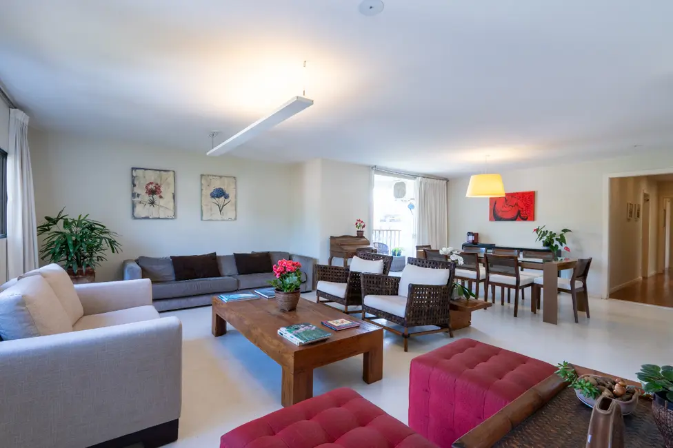 Foto 2 de Apartamento com 3 quartos à venda, 232m2 em Real Parque, São Paulo - SP