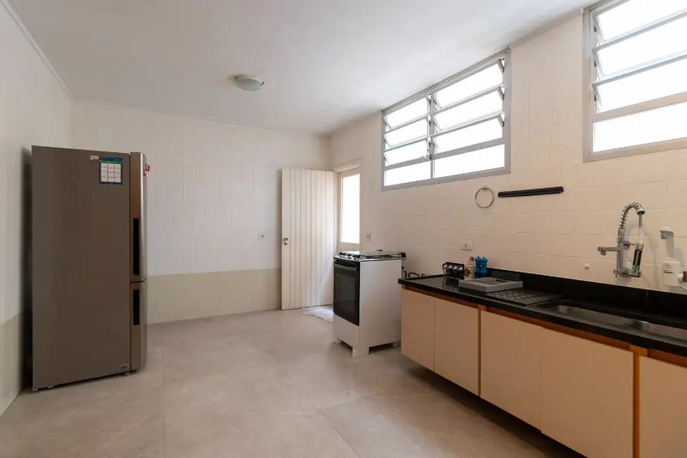 Foto 9 de Casa com 4 quartos à venda, 294m2 em Jardim Leonor, São Paulo - SP