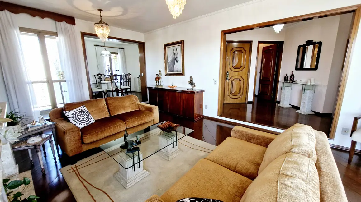 Apartamento com 3 quartos à venda, 216m2 em Campo Belo, São Paulo - SP - imagem 2 Foto 2 de Apartamento com 3 quartos à venda, 216m2 em Campo Belo, São Paulo - SP