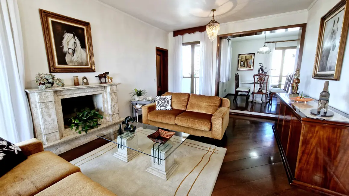 Apartamento com 3 quartos à venda, 216m2 em Campo Belo, São Paulo - SP - imagem 1 Foto 1 de Apartamento com 3 quartos à venda, 216m2 em Campo Belo, São Paulo - SP