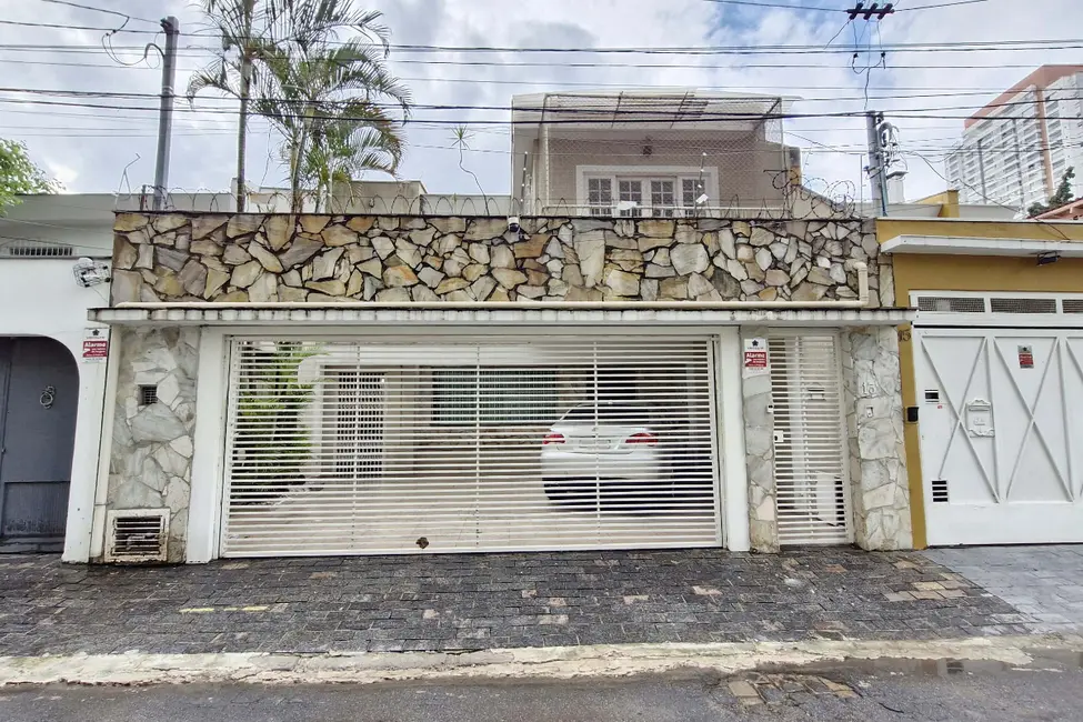Foto 2 de Casa com 3 quartos à venda, 197m2 em Vila Cordeiro, São Paulo - SP