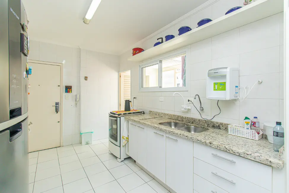 Apartamento com 3 quartos à venda, 110m2 em Moema, São Paulo - SP - imagem 9 Foto 9 de Apartamento com 3 quartos à venda, 110m2 em Moema, São Paulo - SP