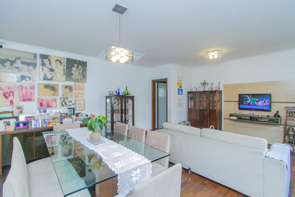 Apartamento com 3 quartos à venda, 110m2 em Moema, São Paulo - SP - imagem 2 Foto 2 de Apartamento com 3 quartos à venda, 110m2 em Moema, São Paulo - SP