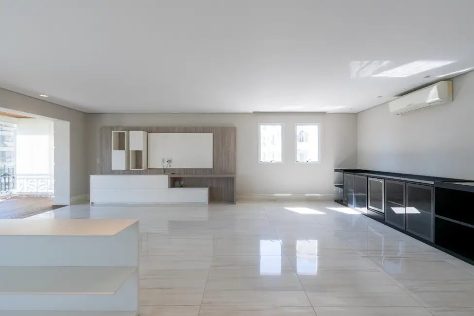 Foto 4 de Apartamento com 4 quartos à venda, 392m2 em Vila Suzana, São Paulo - SP